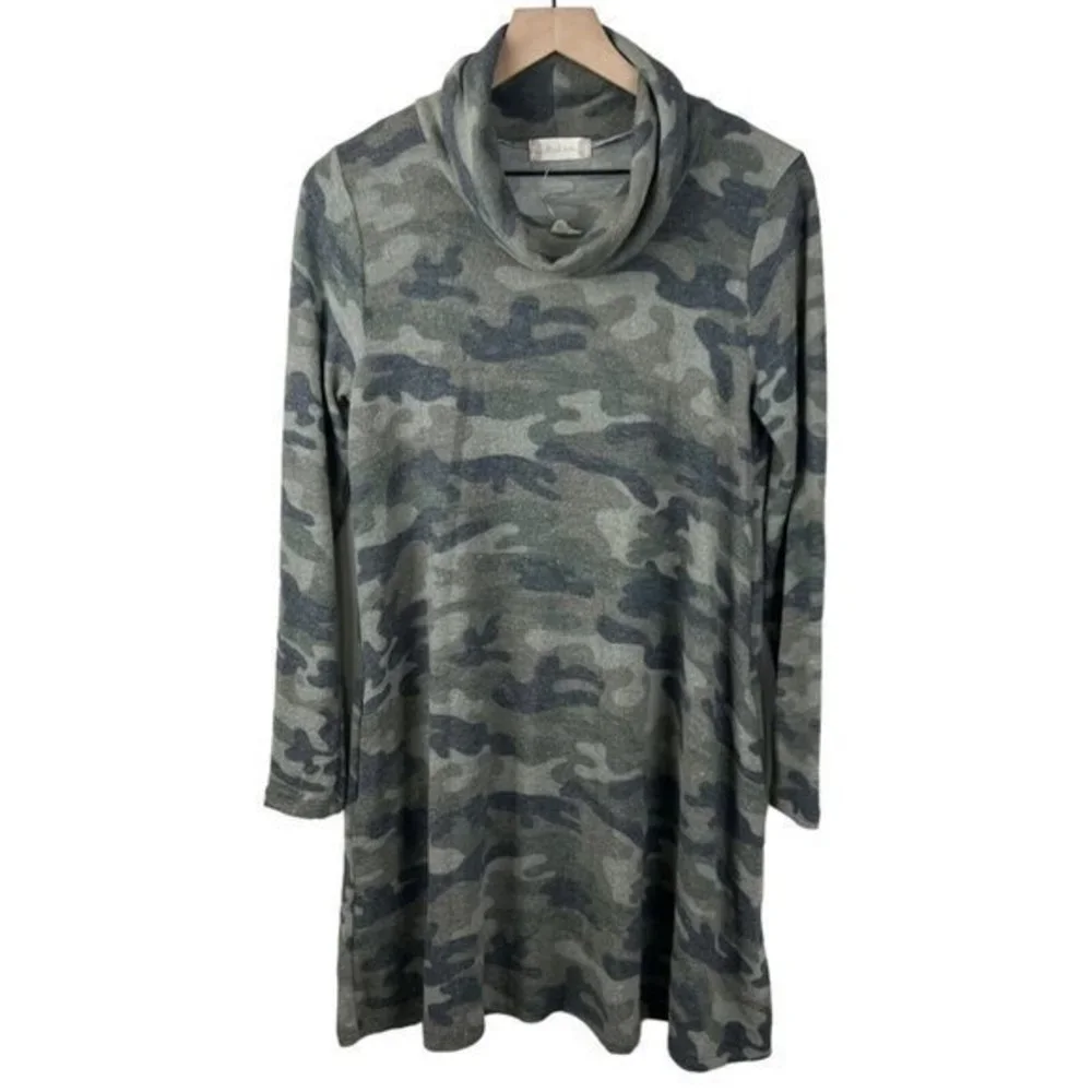 Altar'd State Fleece Green‎ Camo Cowl Neck Long Sleeve Shift Dress Small NWT